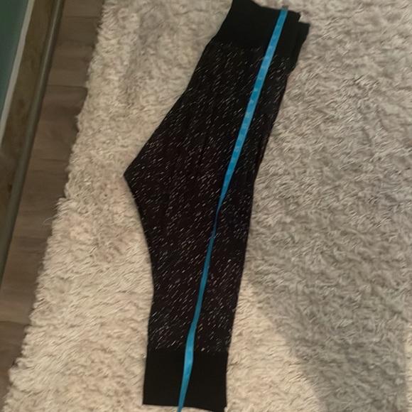 Lululemon Om Pant a sz 8/10 - Picture 6 of 7